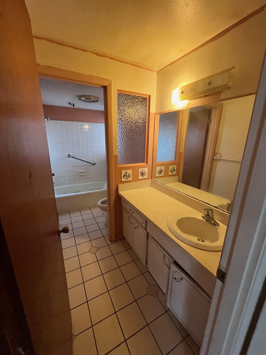 Image for 3163 LAKE RIDGE DRIVE, SARASOTA, FL 34237