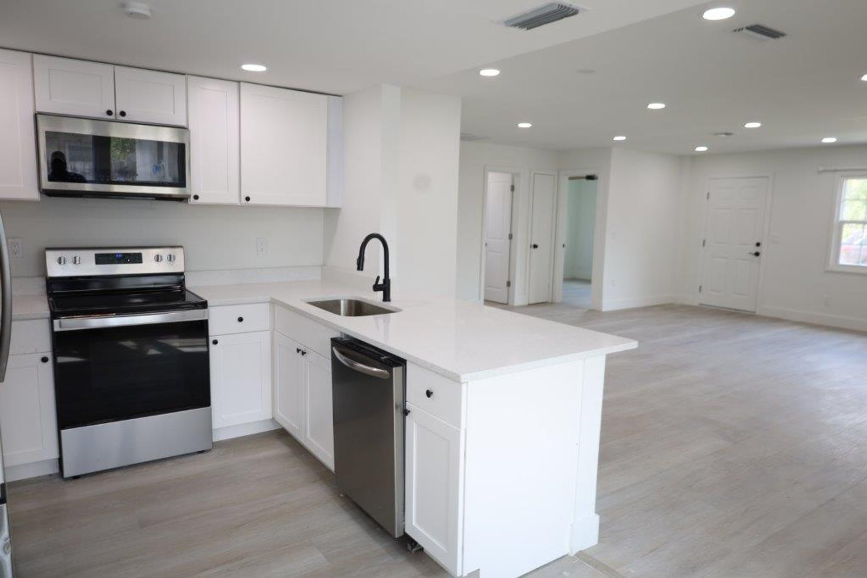 Image for 310 Center Road, Venice, FL 34285