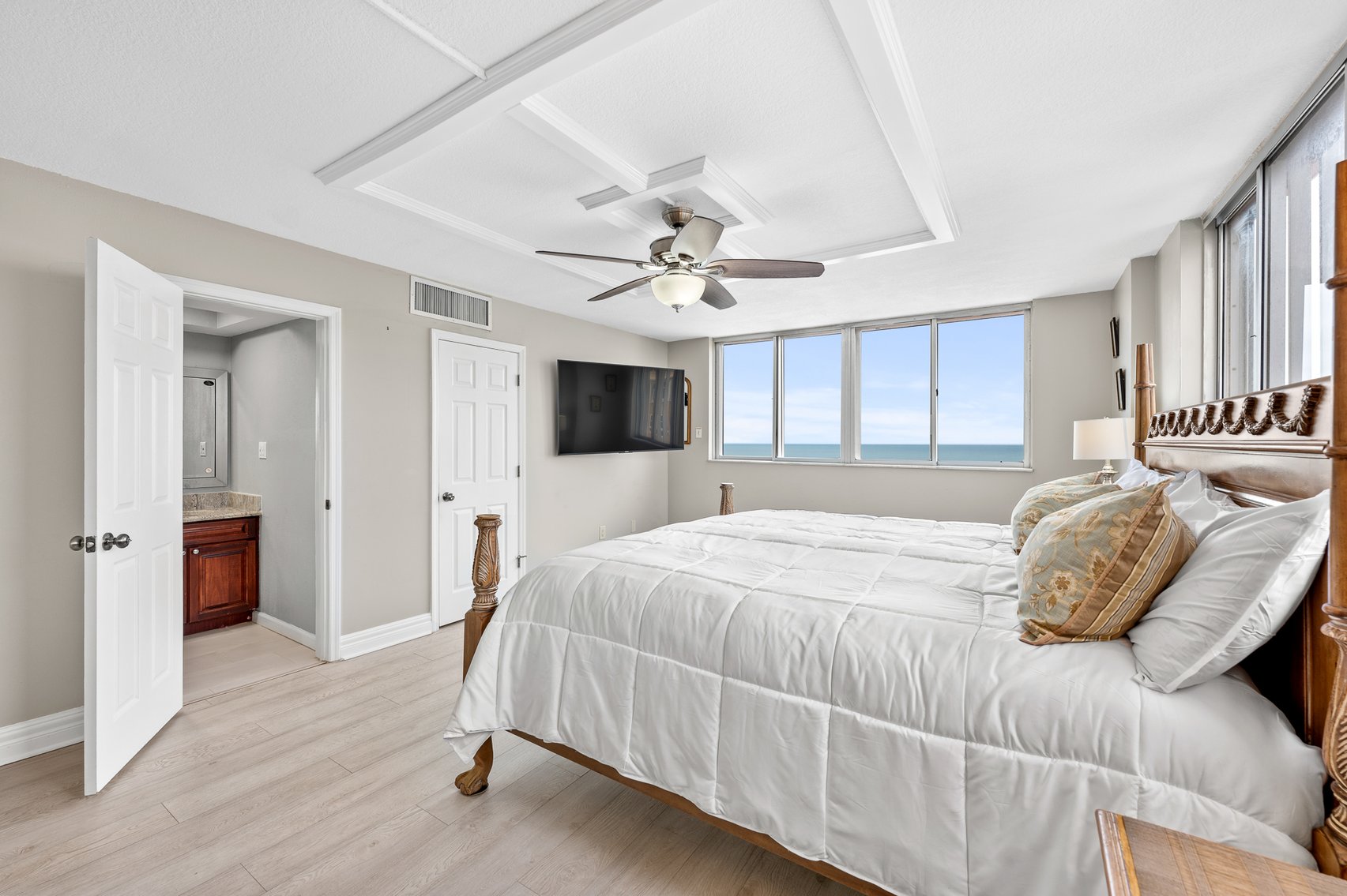 Image for Redington Towers | Unit #1805