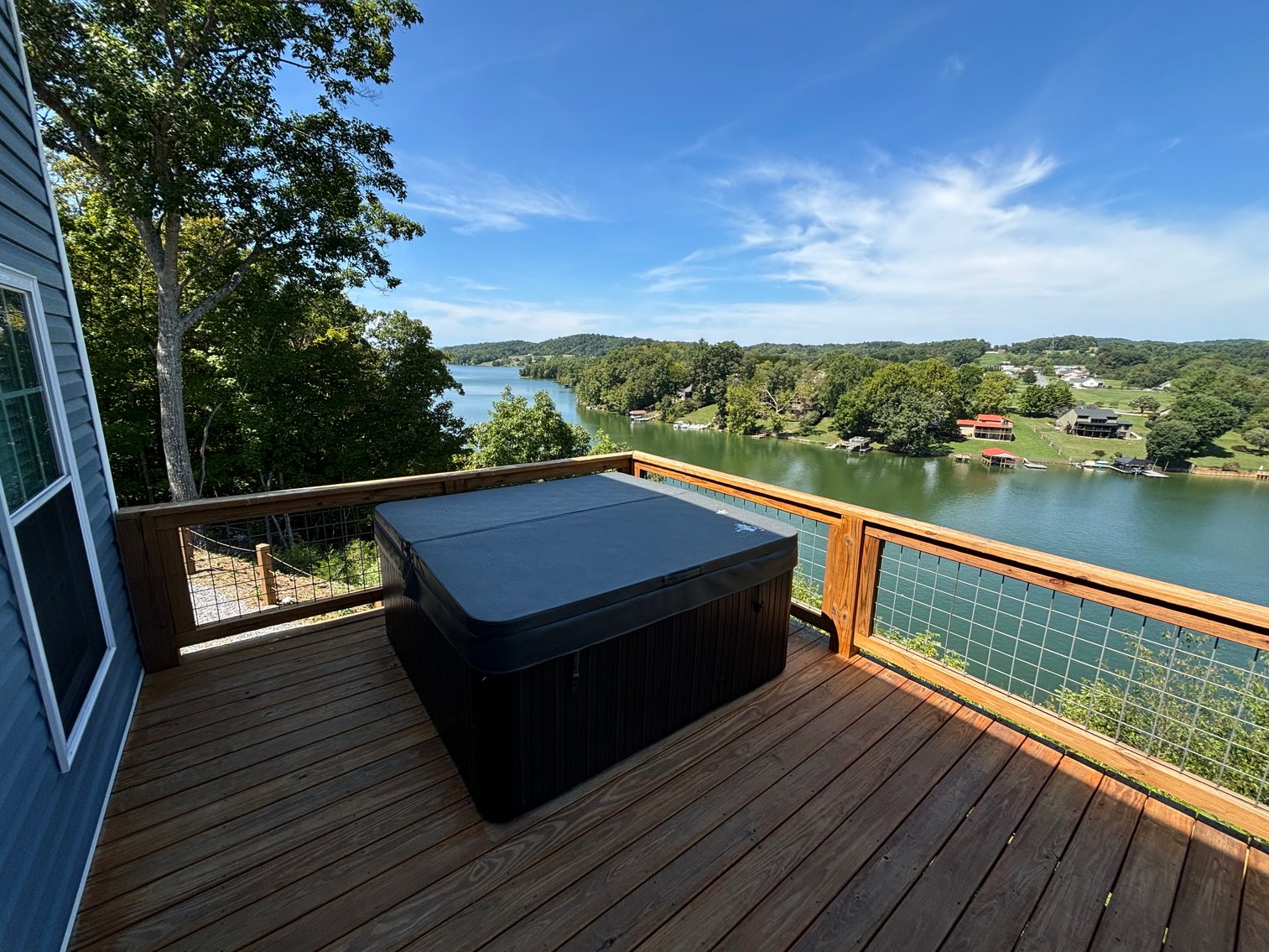 Image for 605 SUMMER SOUND ROAD  PINEY FLATS, TN 37686