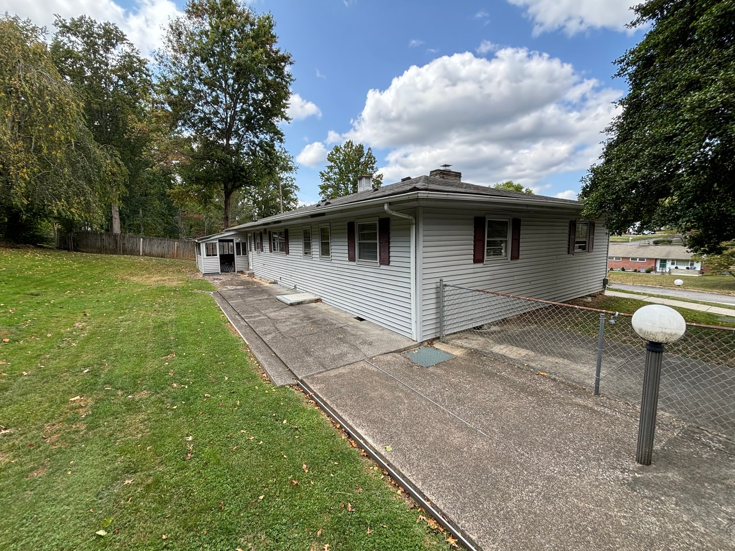 Image for 674 GLENWAY AVENUE  BRISTOL, VA 24201