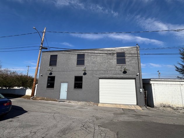 1124 MCNEIL STREET  BRISTOL, VA 24201