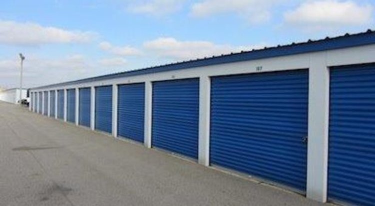 Image for Public Absolute Storage Locker Auction 3-23-24