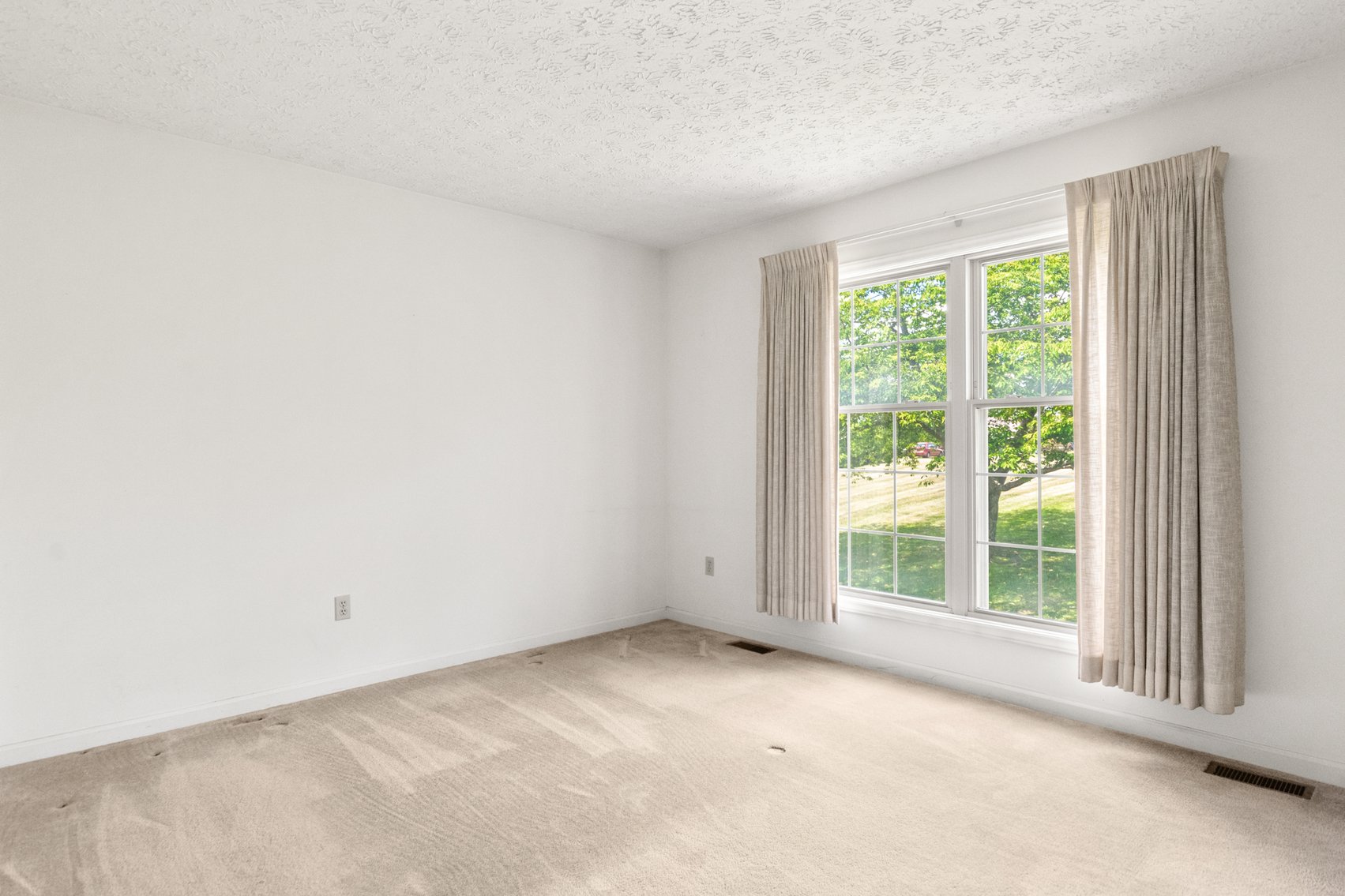 Image for Online and In Person Real Estate: 5308 Howery Road, Dublin, VA 24084