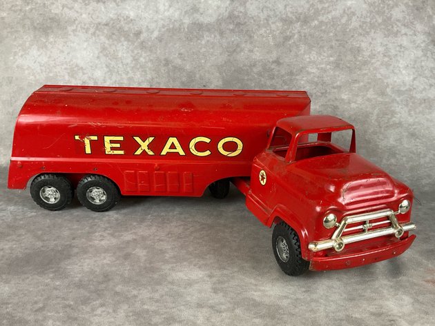 Image for Online Only Multi Estate Auction 12-14-24