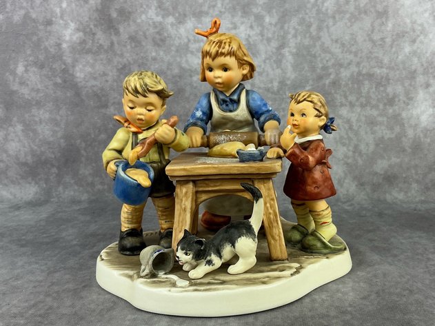 Image for Online Only Special Collection Hummel Auction 10-4-25