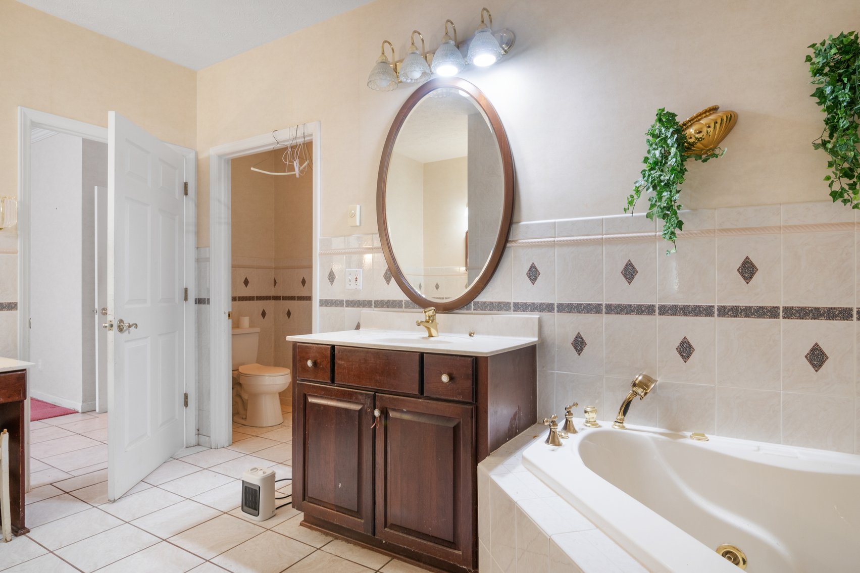 Image for Online and In Person Real Estate Auction: 1310 Hopkins Drive, Pulaski, VA 24301 October 18th, 2025 at 12 Noon