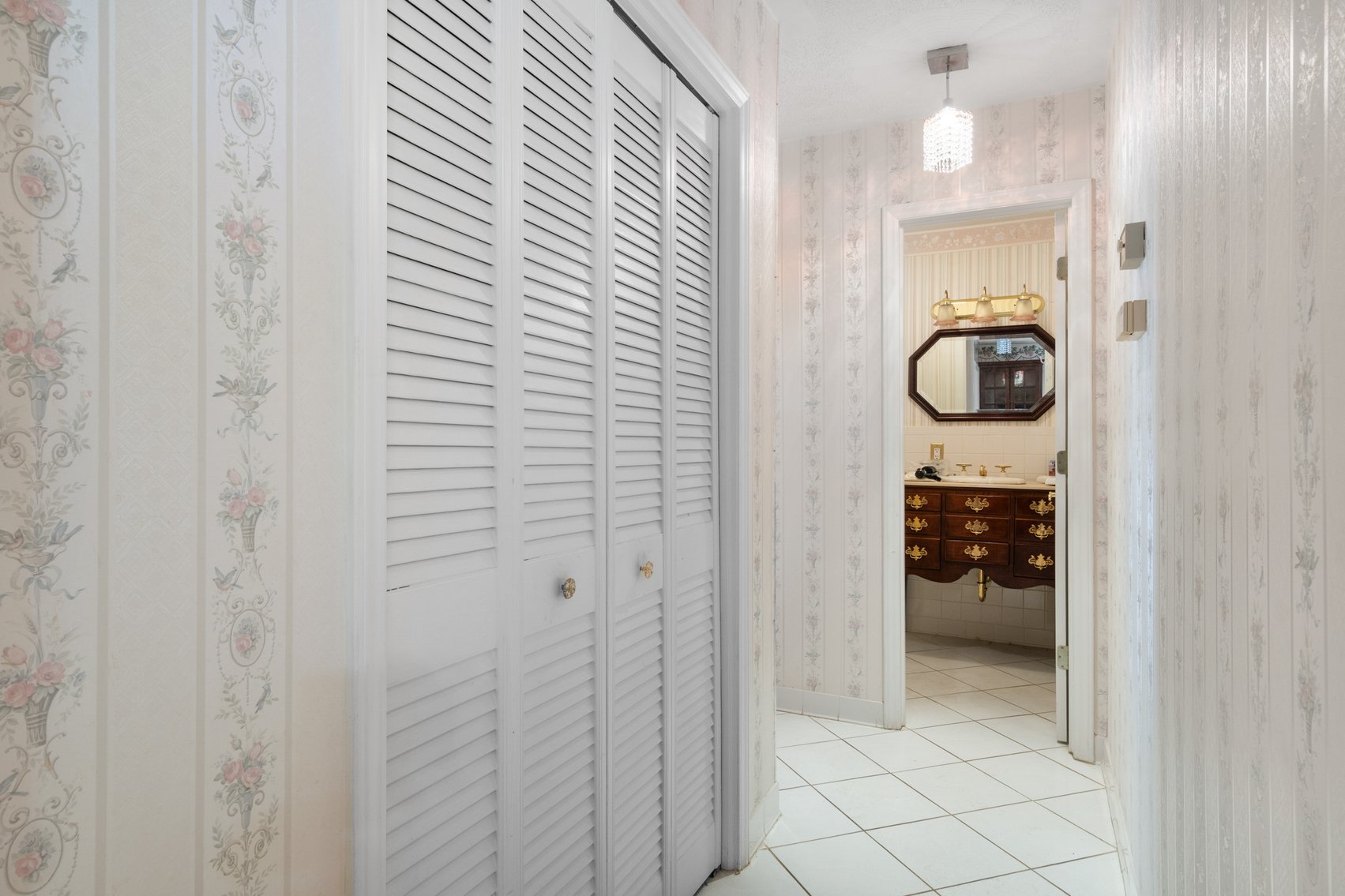 Image for Online and In Person Real Estate Auction: 1310 Hopkins Drive, Pulaski, VA 24301 October 18th, 2025 at 12 Noon