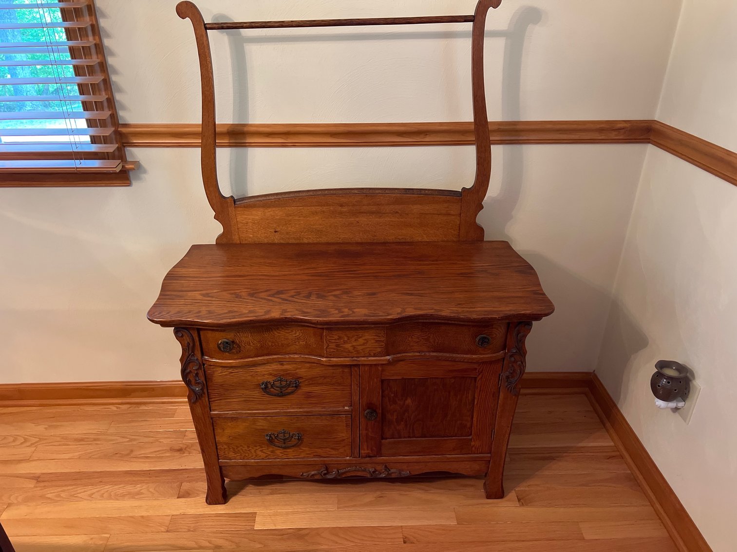 Image for Roanoke Senior Downsizing