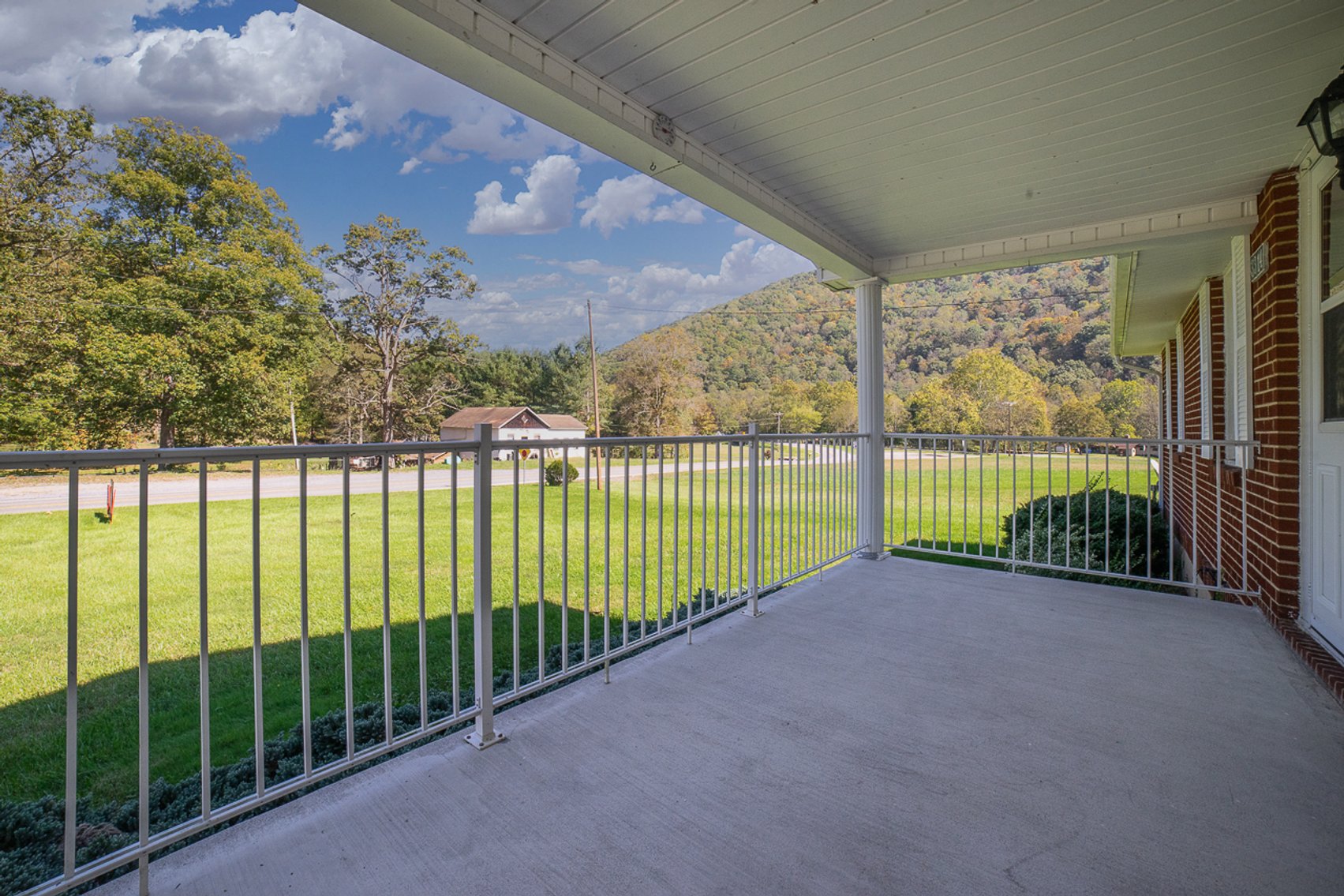 Image for Brick Ranch Home in Crows, Va – Online Only Auction