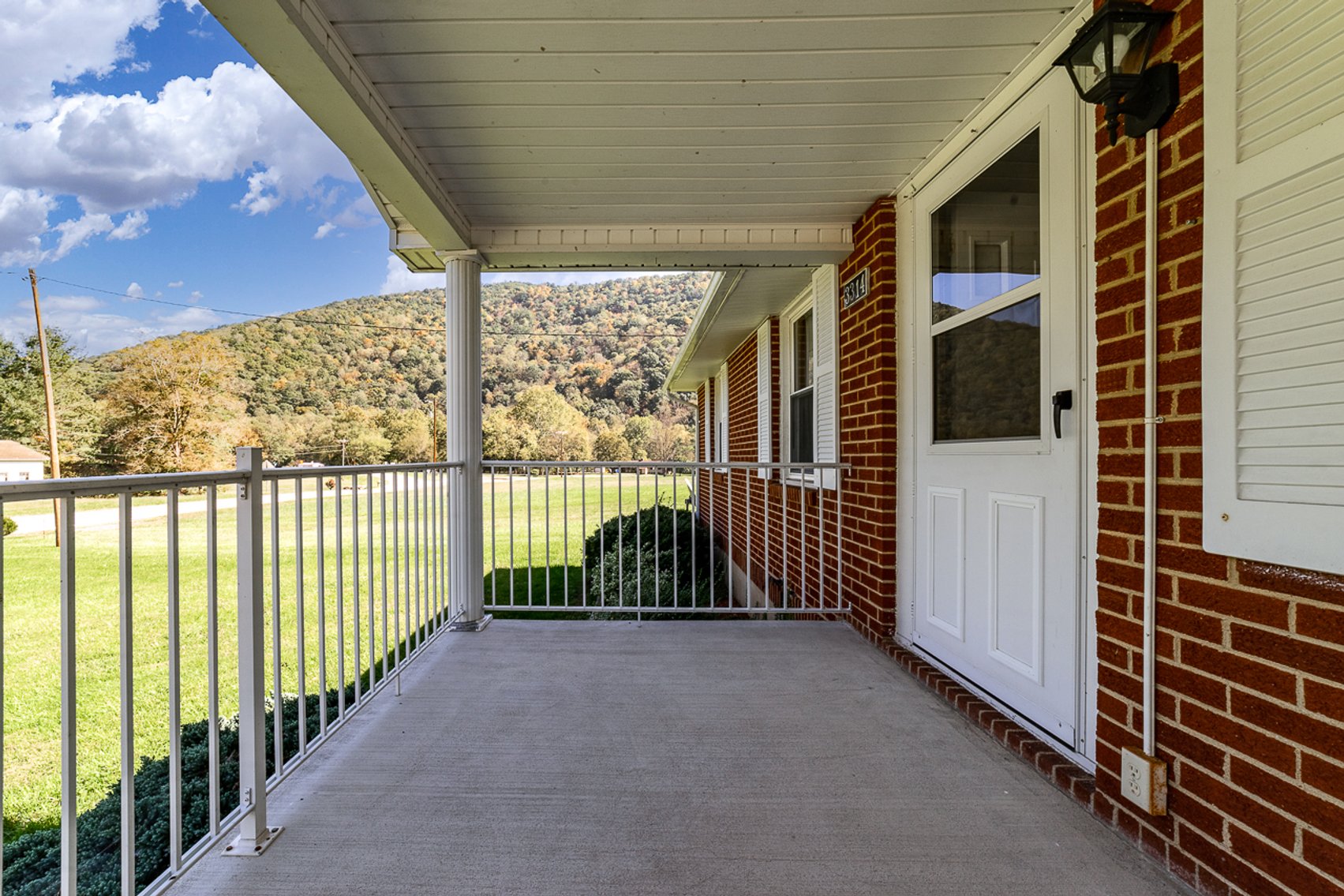 Image for Brick Ranch Home in Crows, Va – Online Only Auction