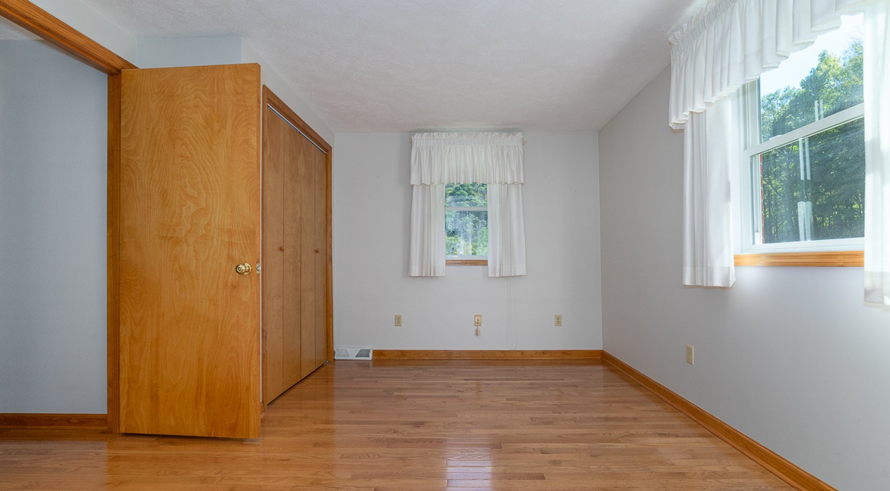 Image for Brick Ranch Home in Crows, Va – Online Only Auction