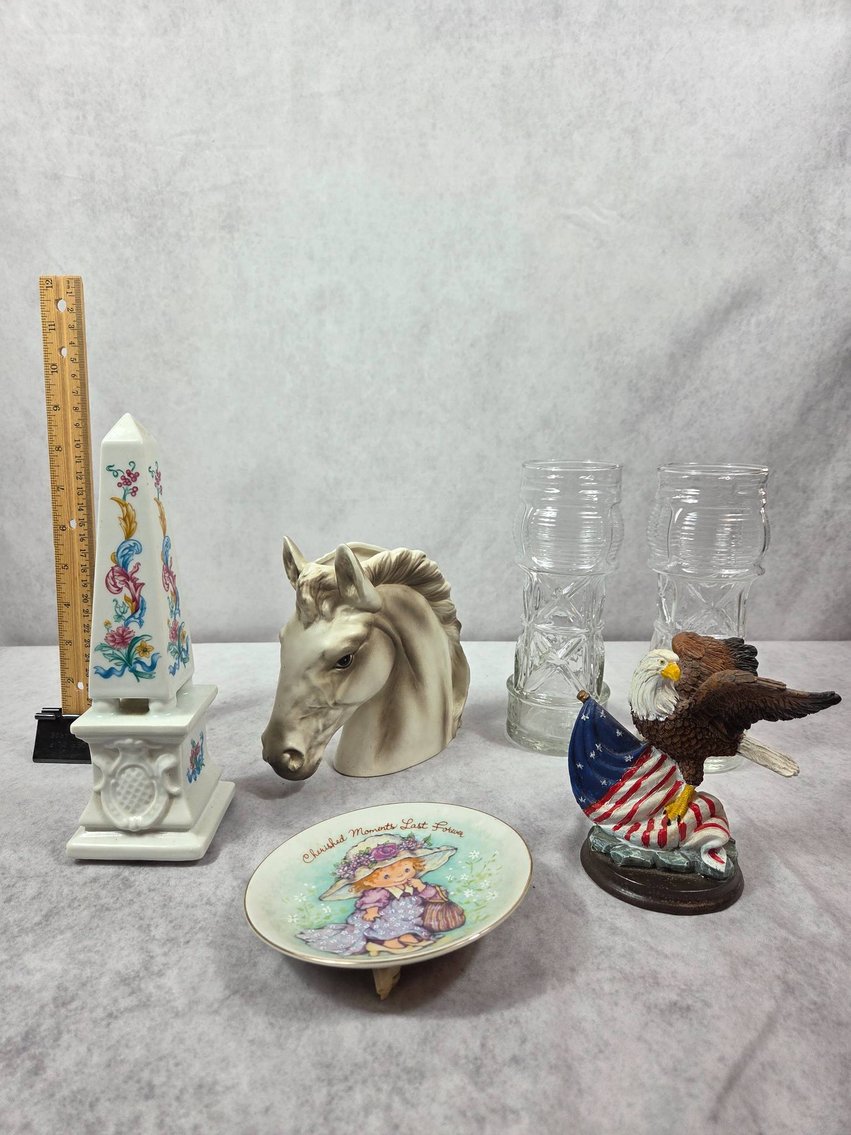 Image for Estate of Mary Paxton Kessler- Buchanan, Va | Pyrex, Fire-King, Uranium Glass & Salt & Pepper Collection