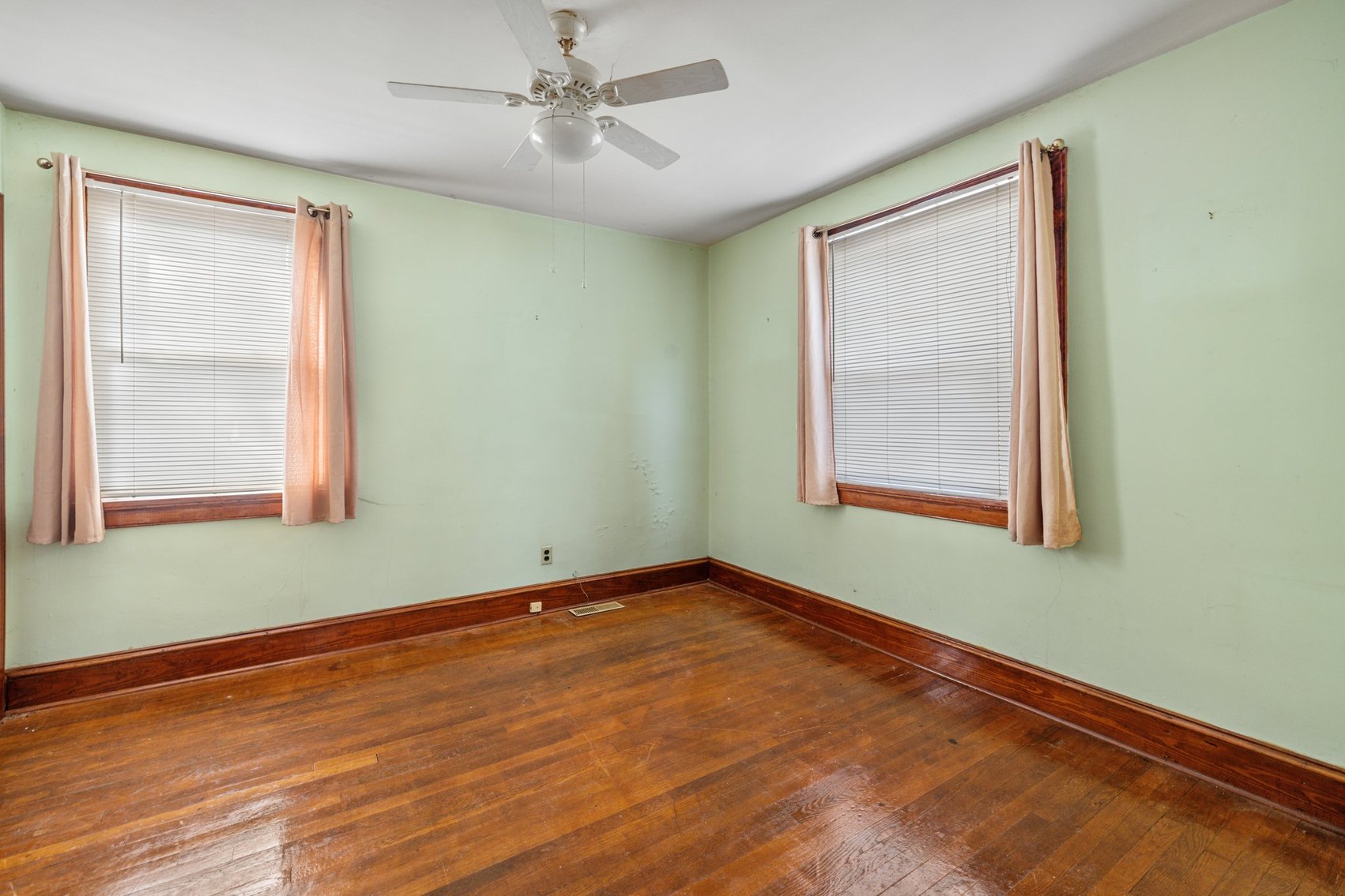 Image for SOLD! $230,450 - Real Estate Auction 6617 W. Davista Ave Richmond Va 23228