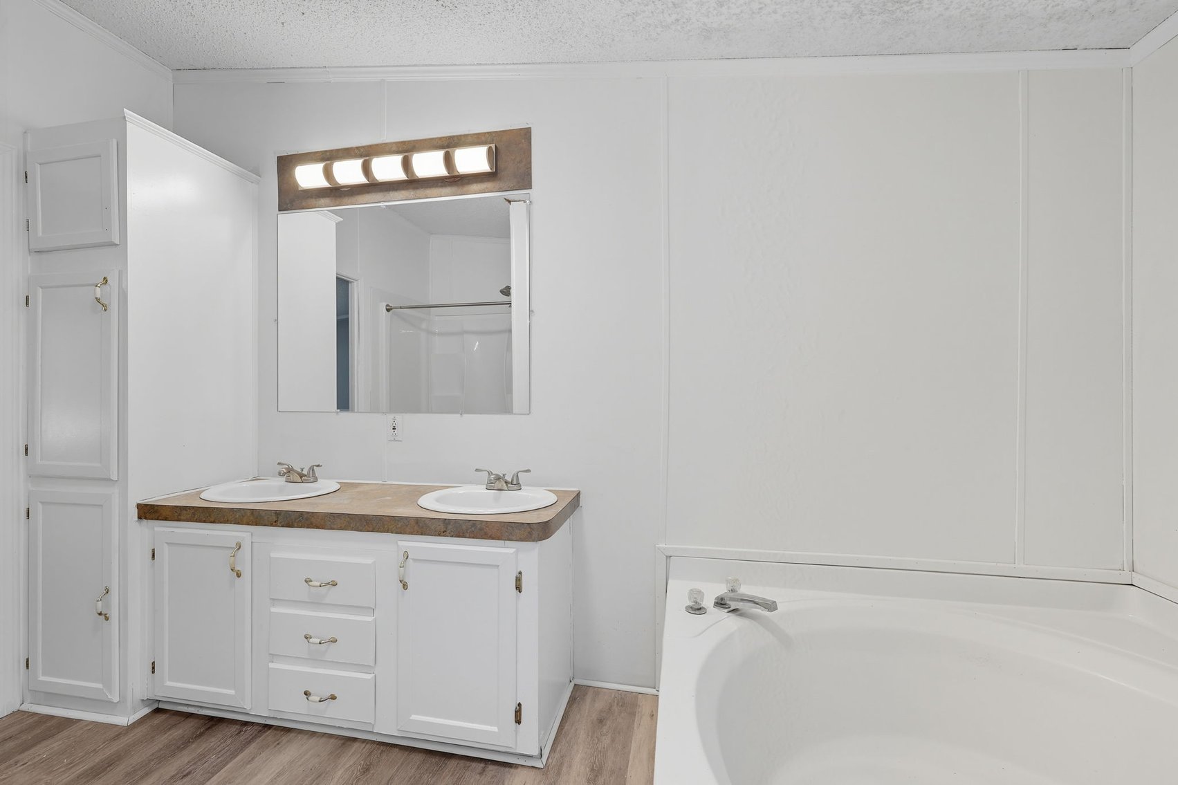 Image for SOLD: $330,000 — 32% Increase Over 2023 Purchase Price!