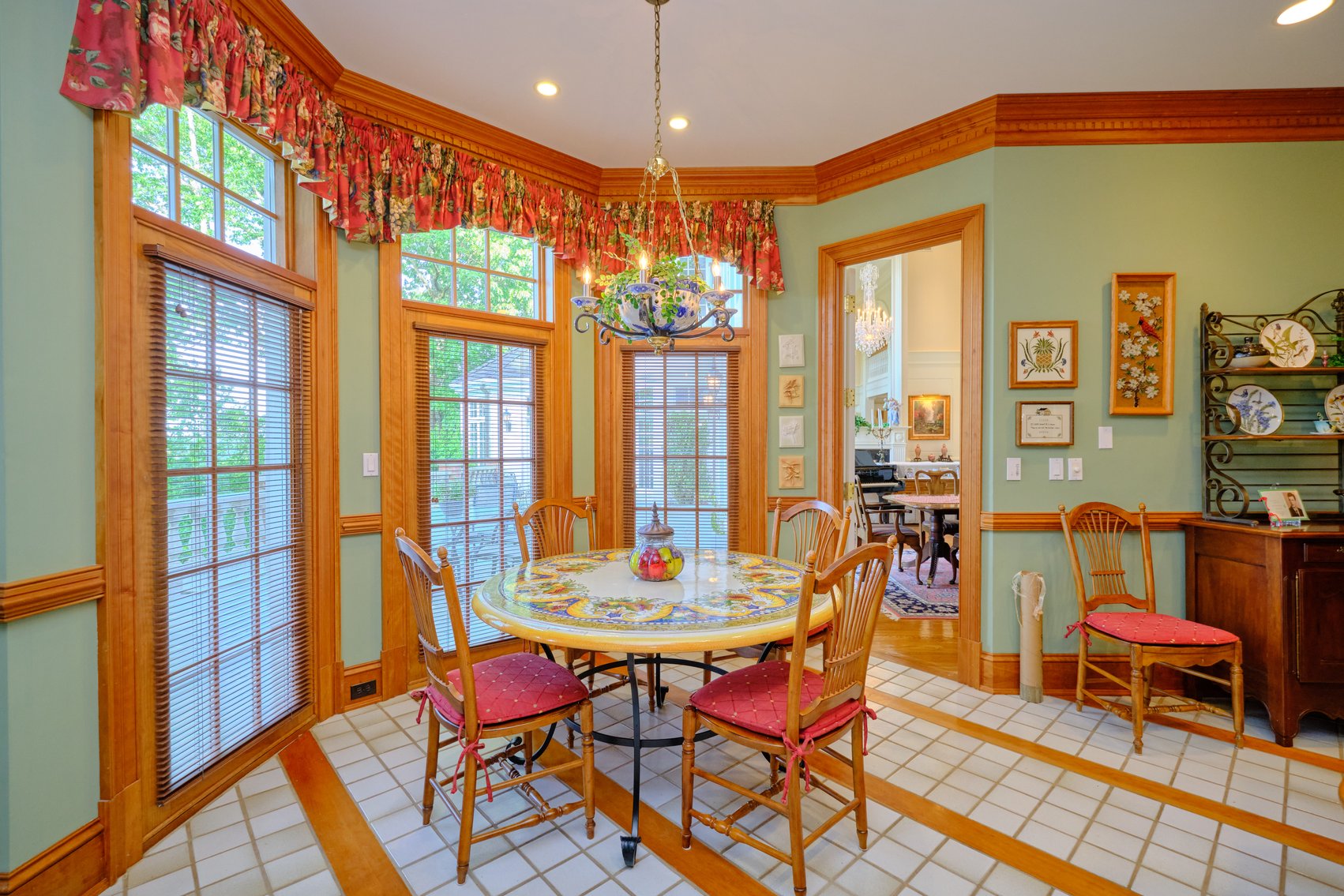 Image for SOLD $1,255,000 - 4 Bedroom Colonial Style Home