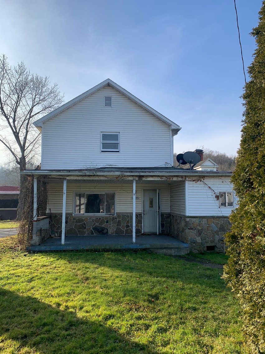 Image for SOLD - 3 Bedroom Home on Corner Lot Selling to the Highest Bidder