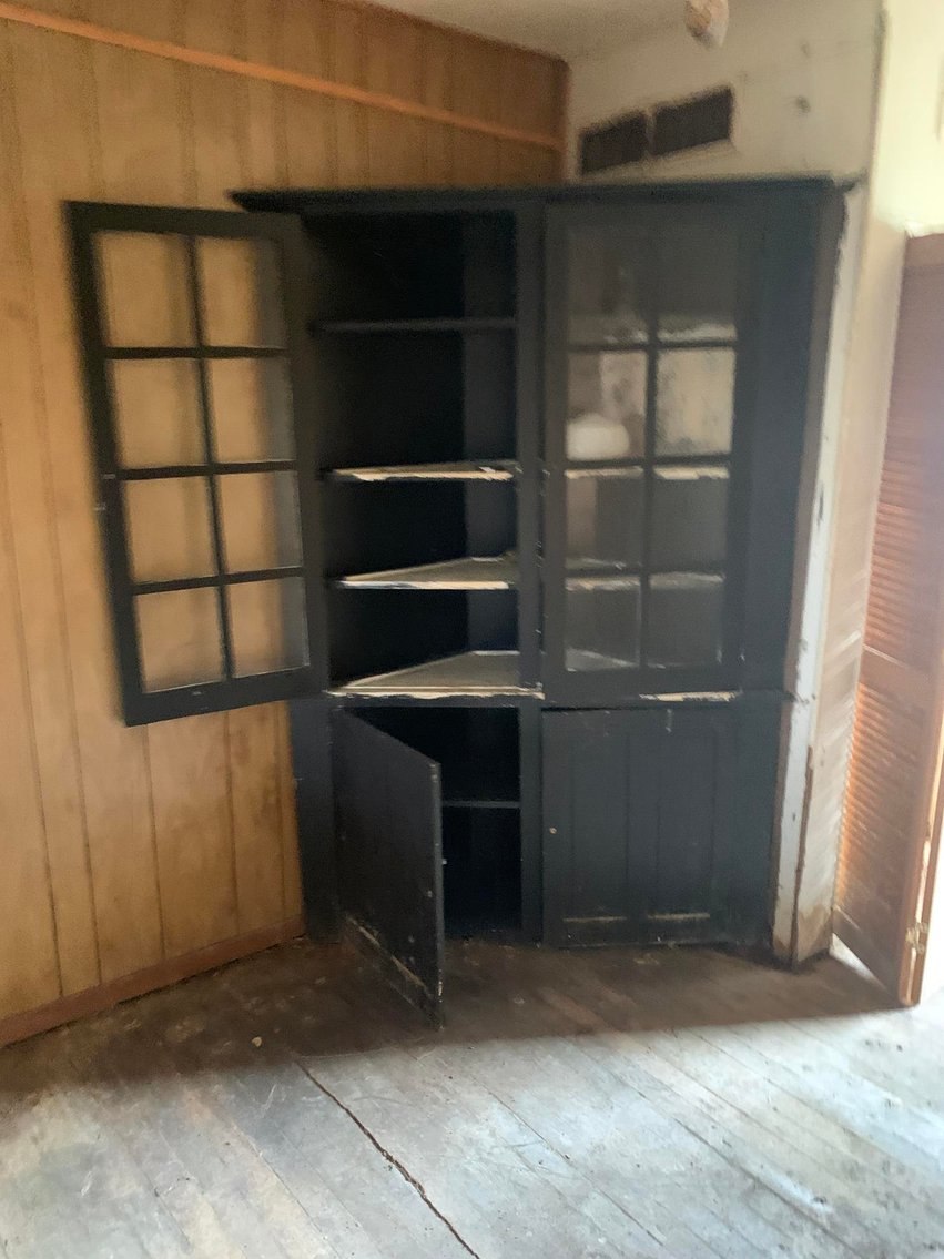 Image for SOLD - 3 Bedroom Home on Corner Lot Selling to the Highest Bidder