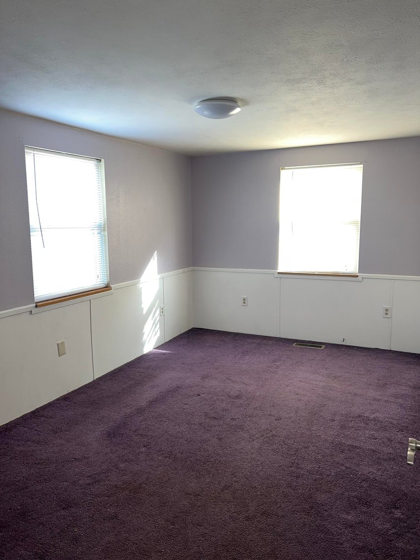 Image for SOLD $220,000 - Commercial Building with Two Apartments on a Major Thoroughfare