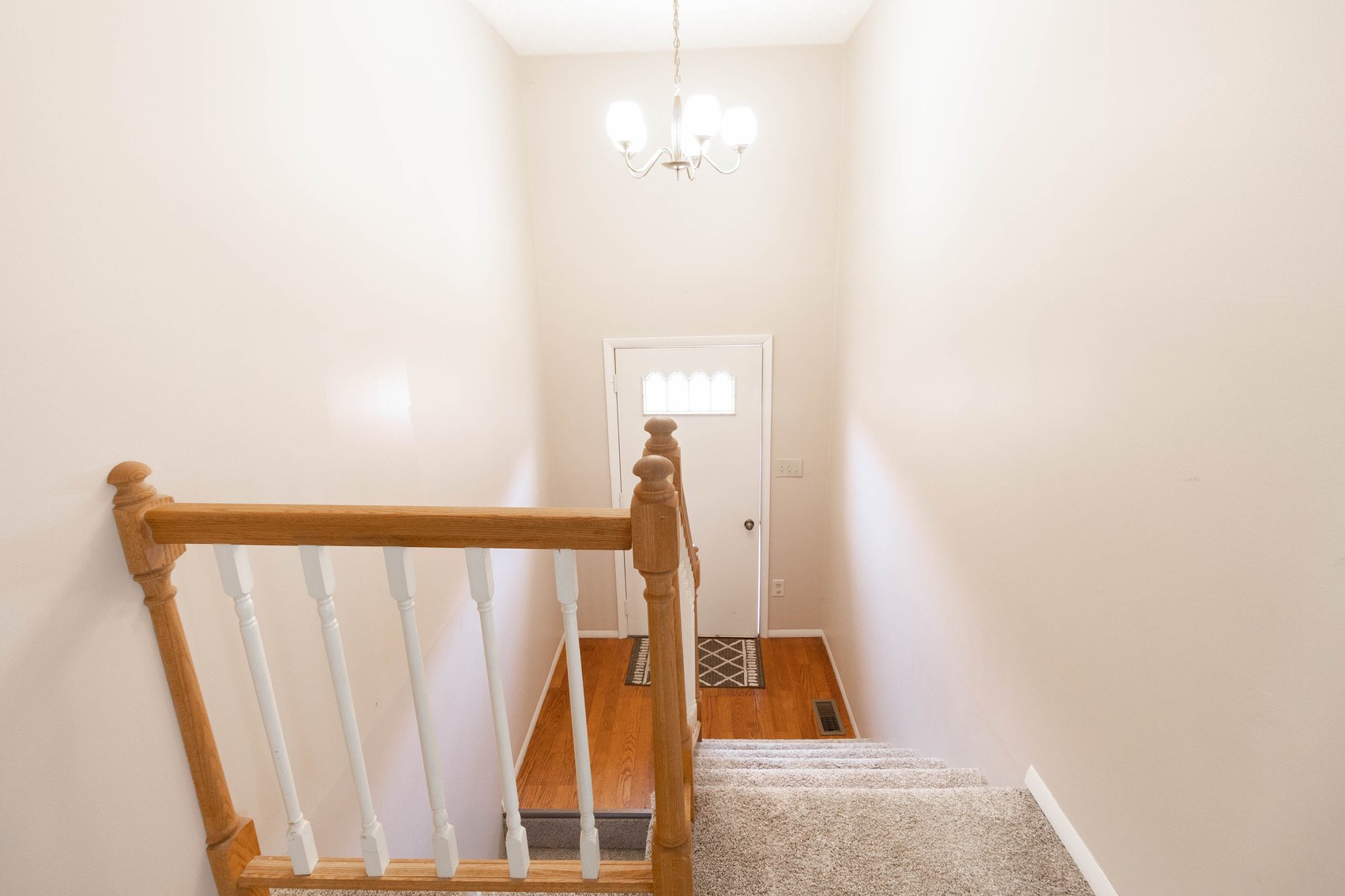 Image for Spacious, Move-in Ready 3 Bedroom in Fairmont