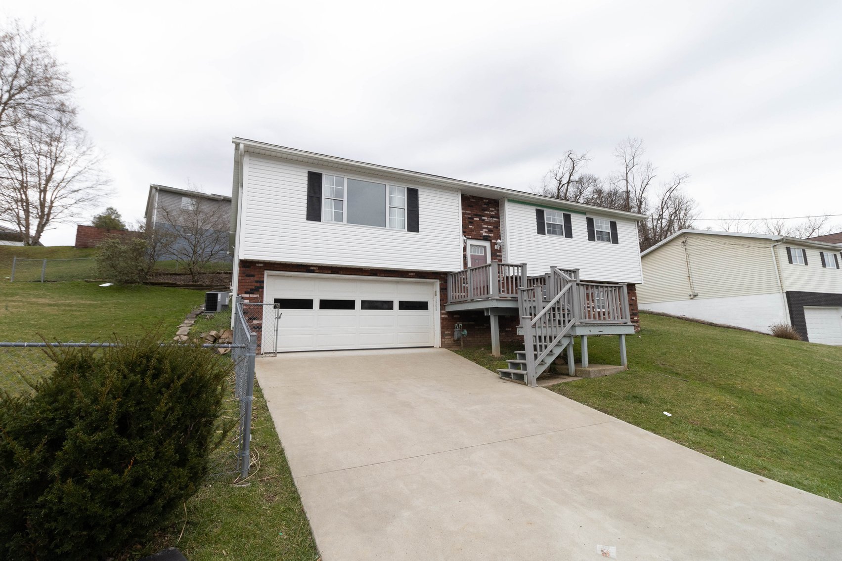 Image for Spacious, Move-in Ready 3 Bedroom in Fairmont