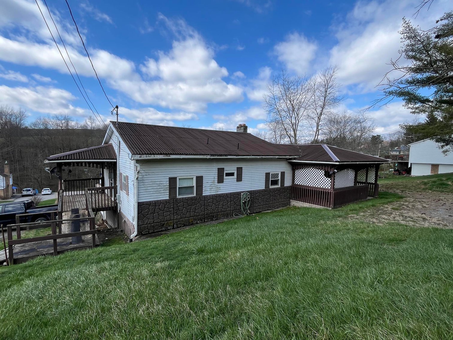 Image for SOLD $44,000 - Two Bedroom with Apartment Just Outside of Morgantown
