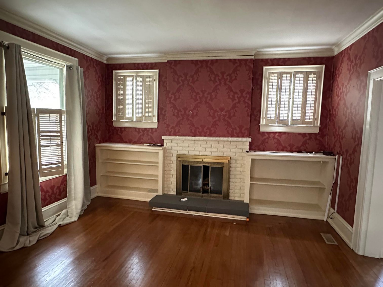 Image for SOLD $85,250 - Charming 3 Bedroom Near Edgewood in Charleston