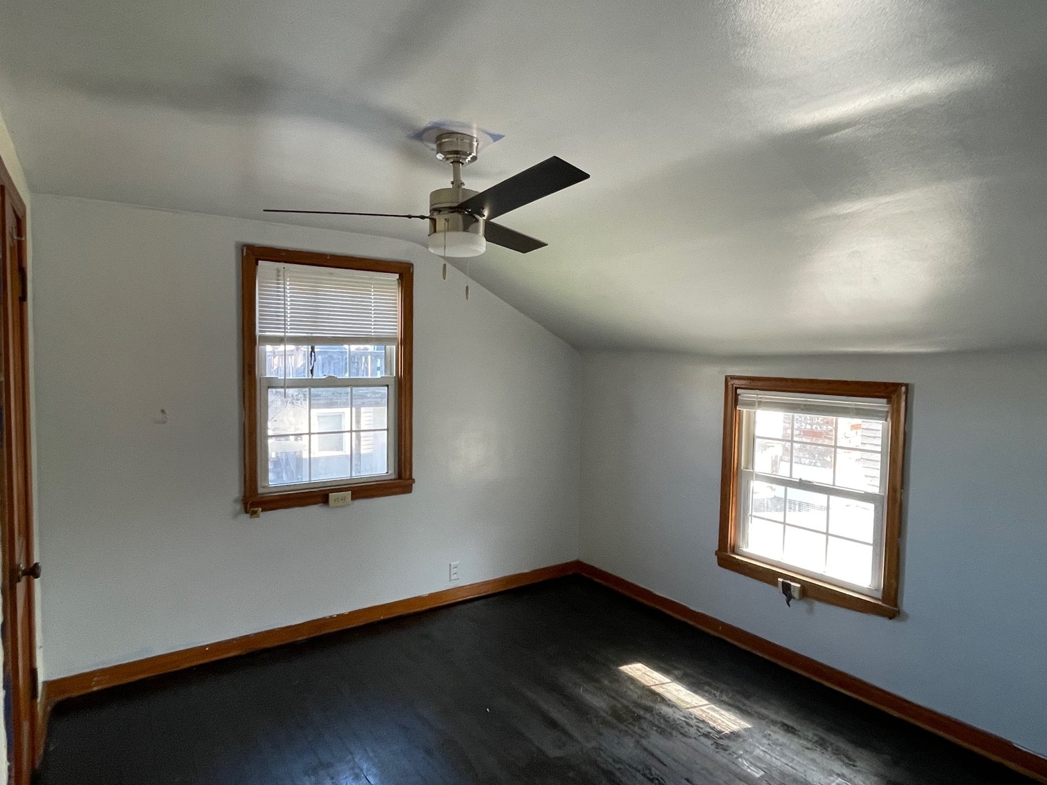 Image for SOLD $77,000 - Antique Brick 4 Bedroom Tri-Level Home