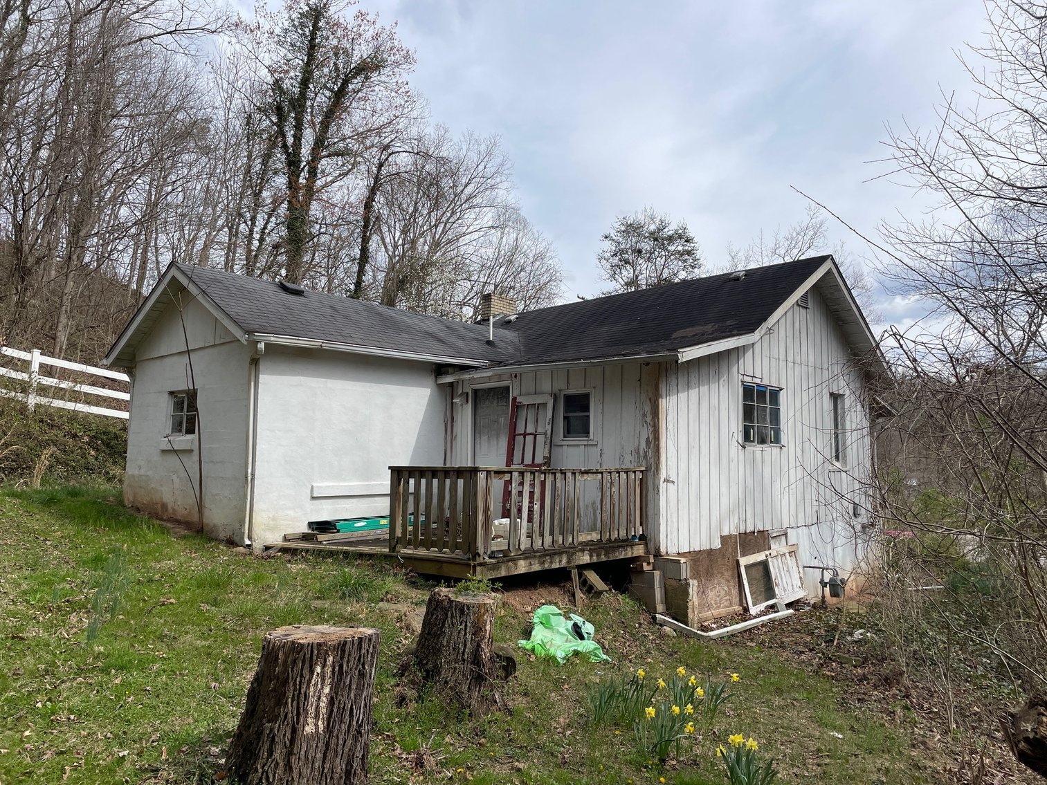 Image for SOLD $27,500 - Lakeview Bungalow on Lake Chaweva