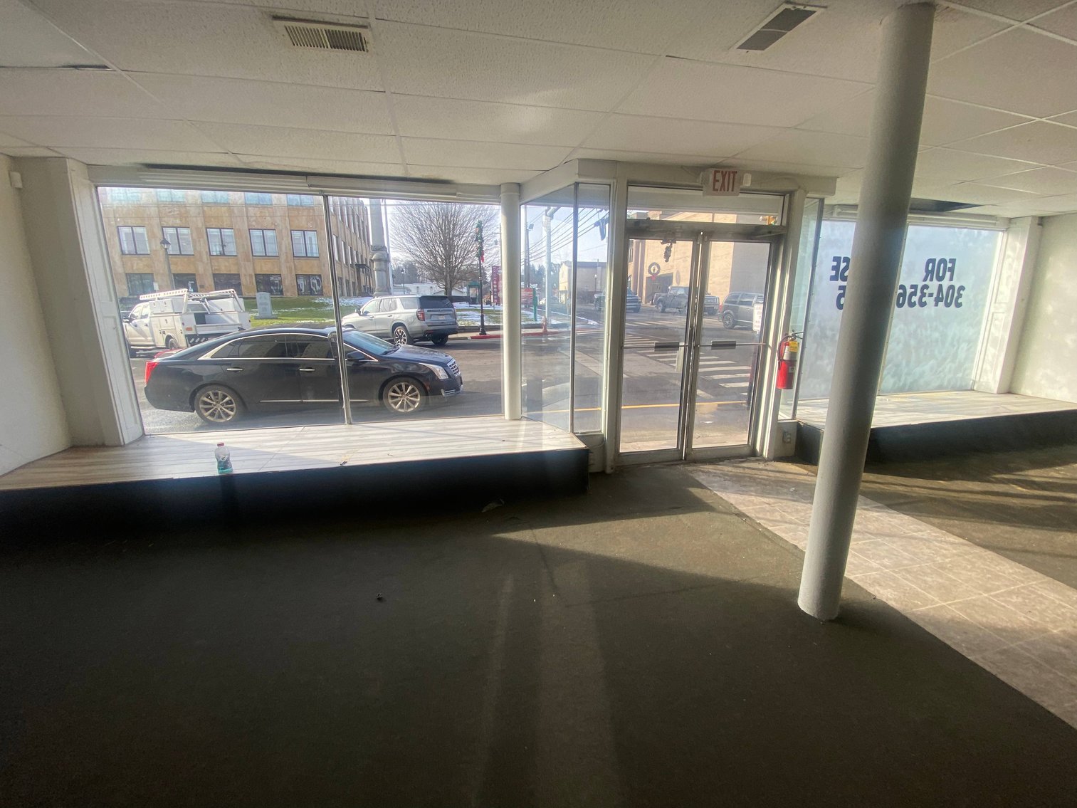 Image for SOLD $33,550 - Versatile Commercial Building in Downtown Kingwood