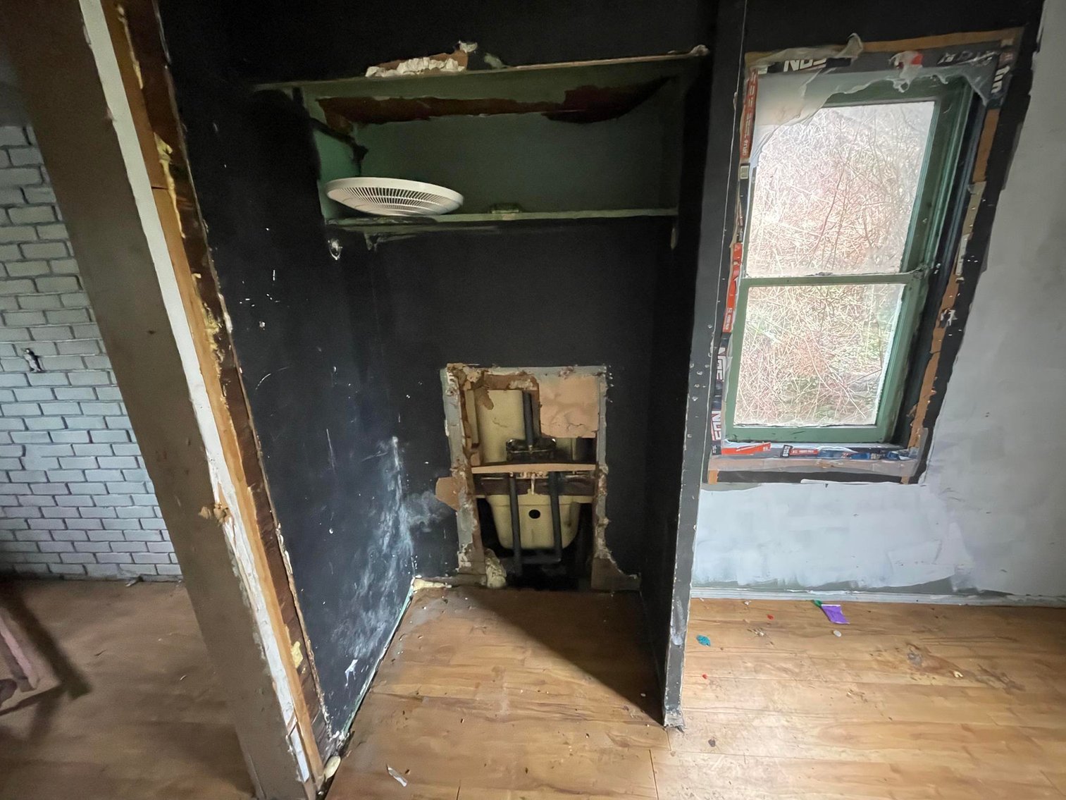 Image for SOLD - Project Home on a Double Lot Selling to the Highest Bidder