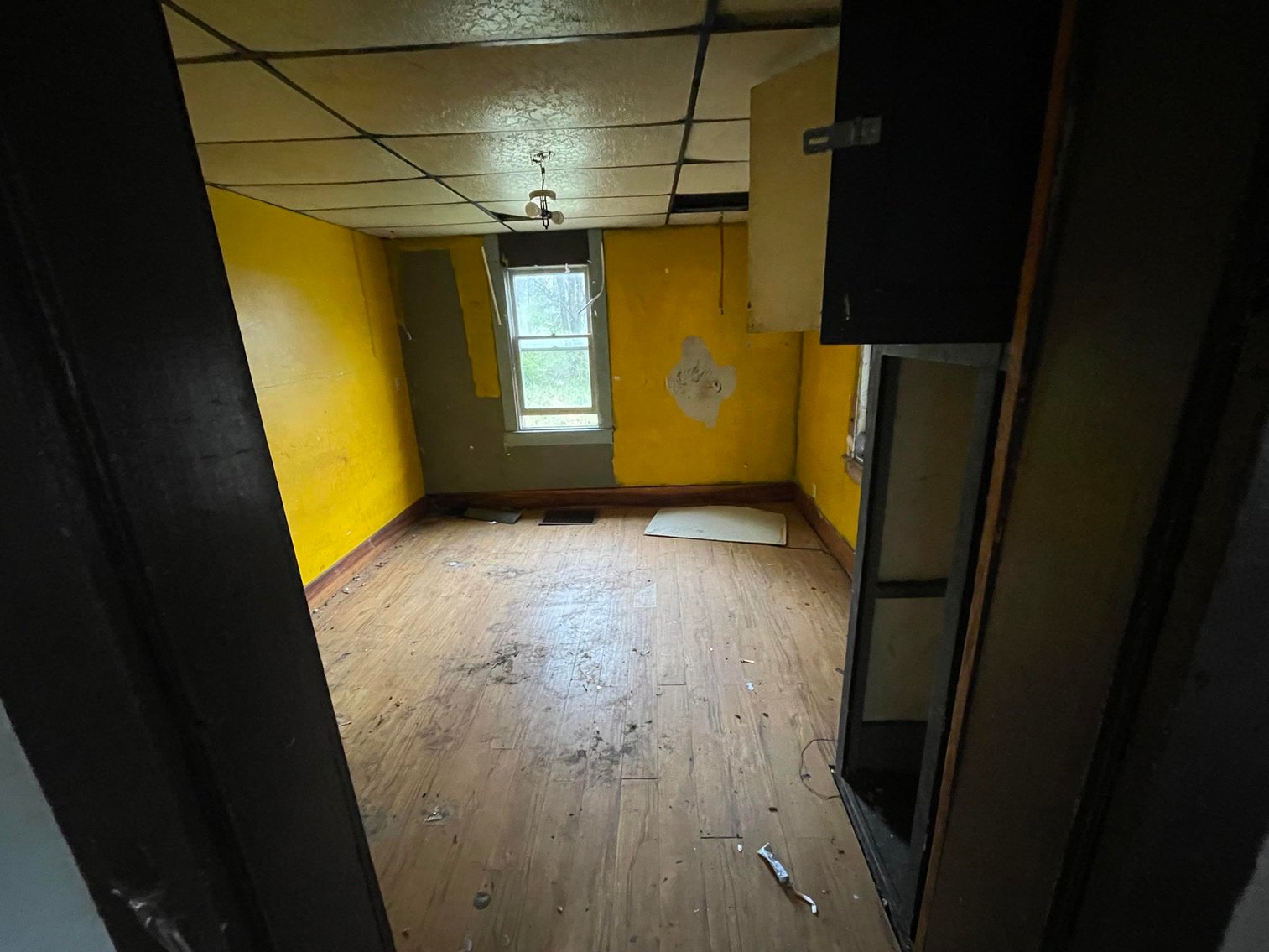 Image for SOLD - Project Home on a Double Lot Selling to the Highest Bidder