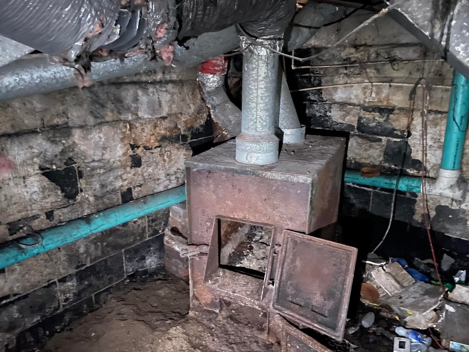 Image for SOLD - Project Home on a Double Lot Selling to the Highest Bidder