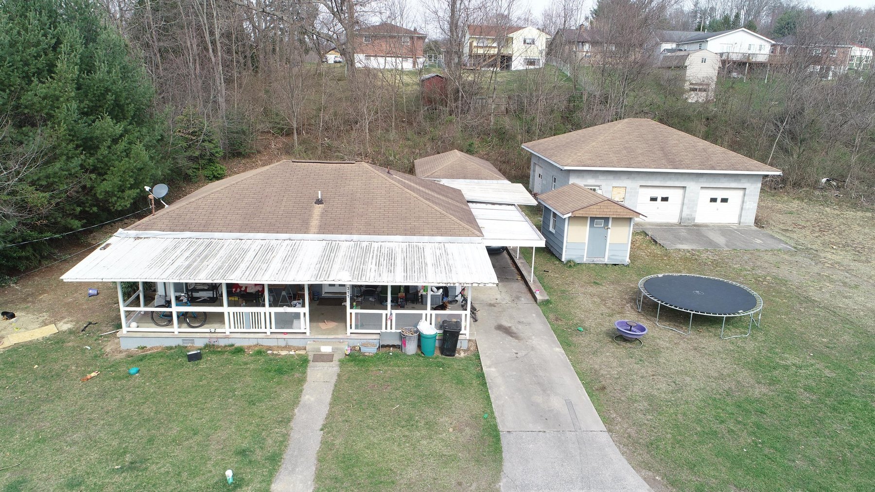 Image for SOLD $103,730 - 3 Homes & Lot Selling to the Highest Bidders