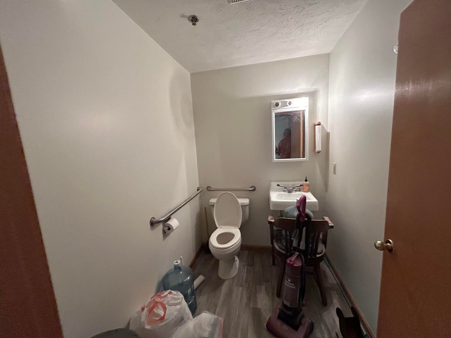 Image for SOLD $841,500 - Spacious Mixed-Use Building in Suncrest