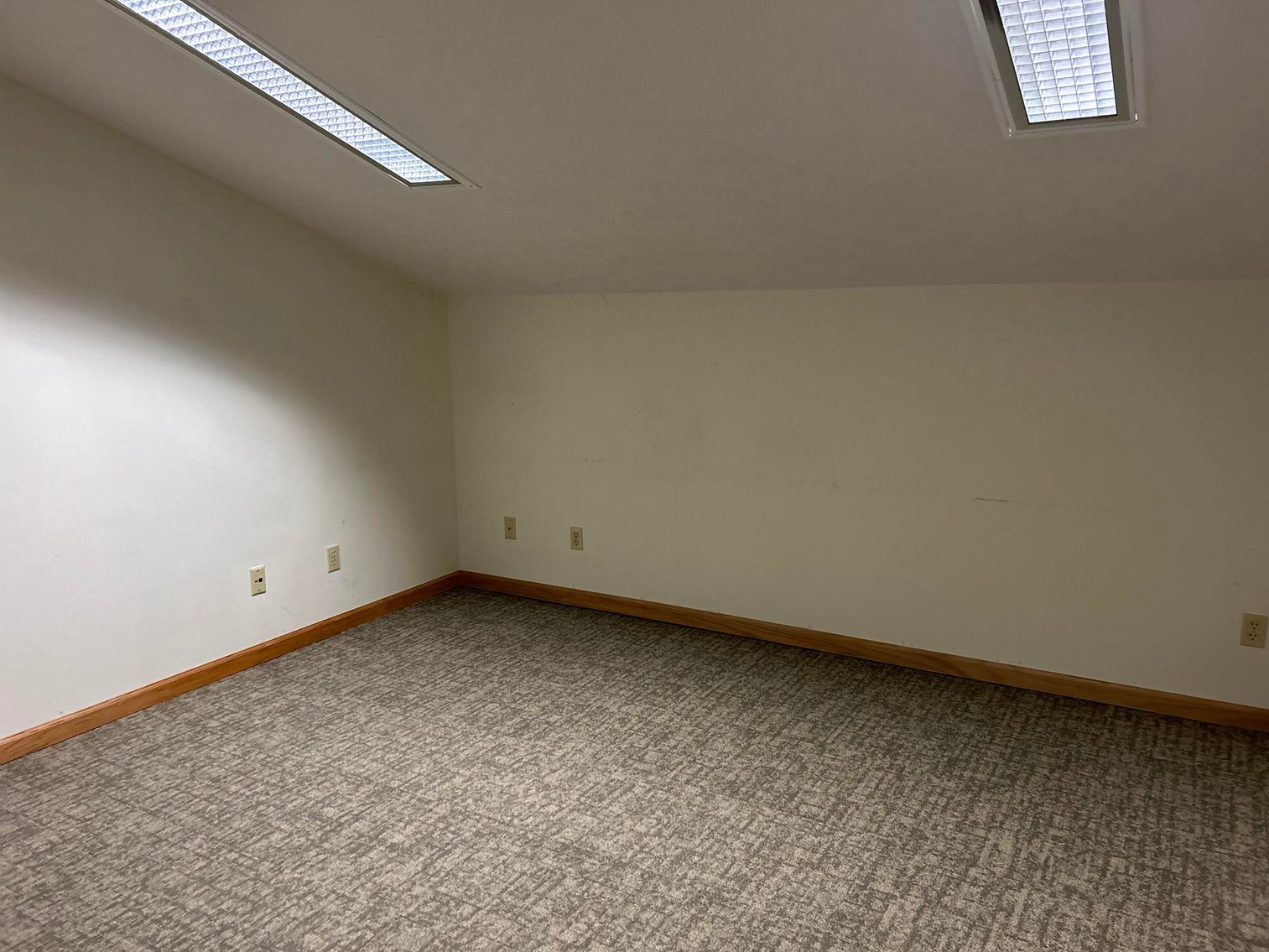 Image for SOLD $841,500 - Spacious Mixed-Use Building in Suncrest