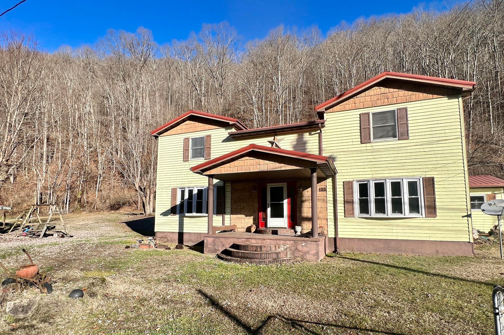 Image for SOLD $121,550 - Move-in Ready 4 Bedroom on Over 1 Acre