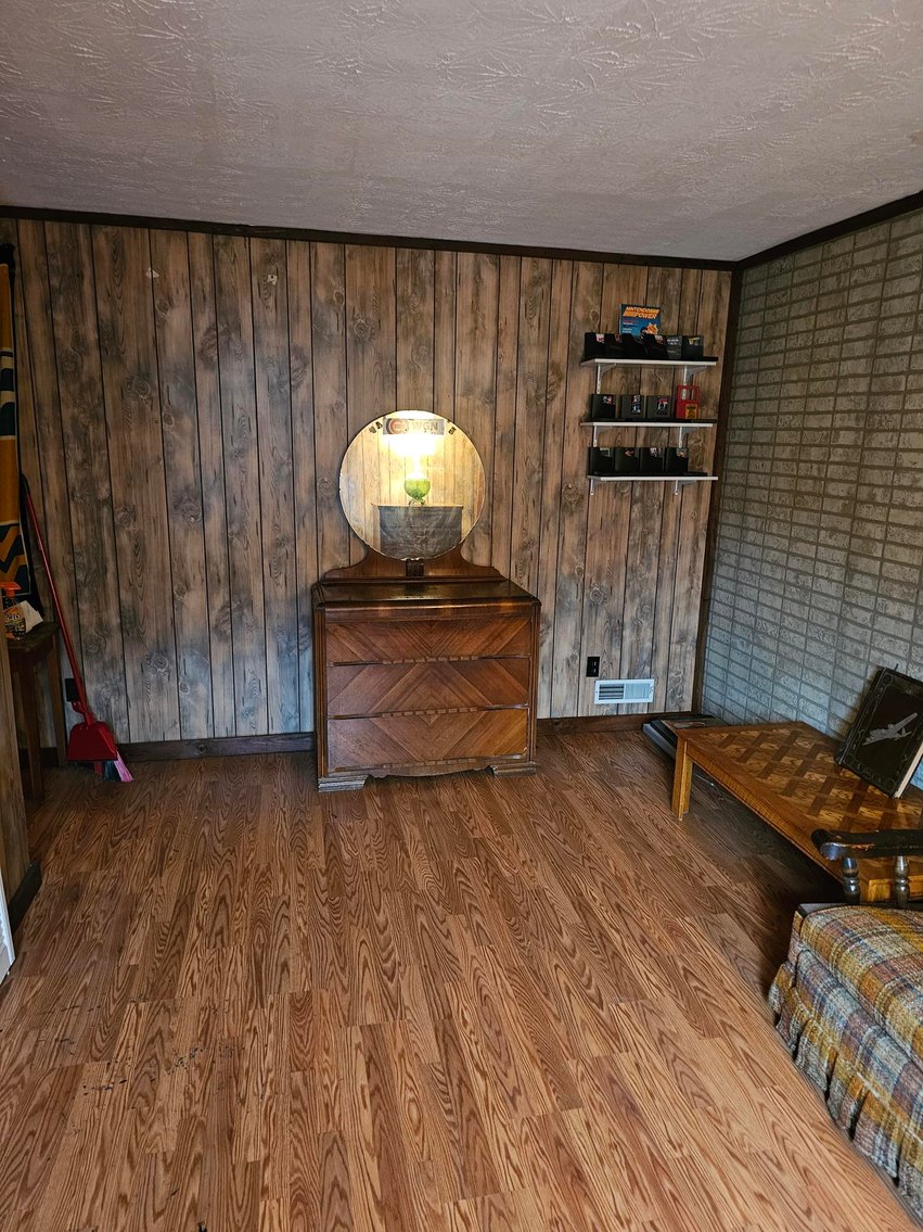 Image for SOLD $121,550 - Move-in Ready 4 Bedroom on Over 1 Acre