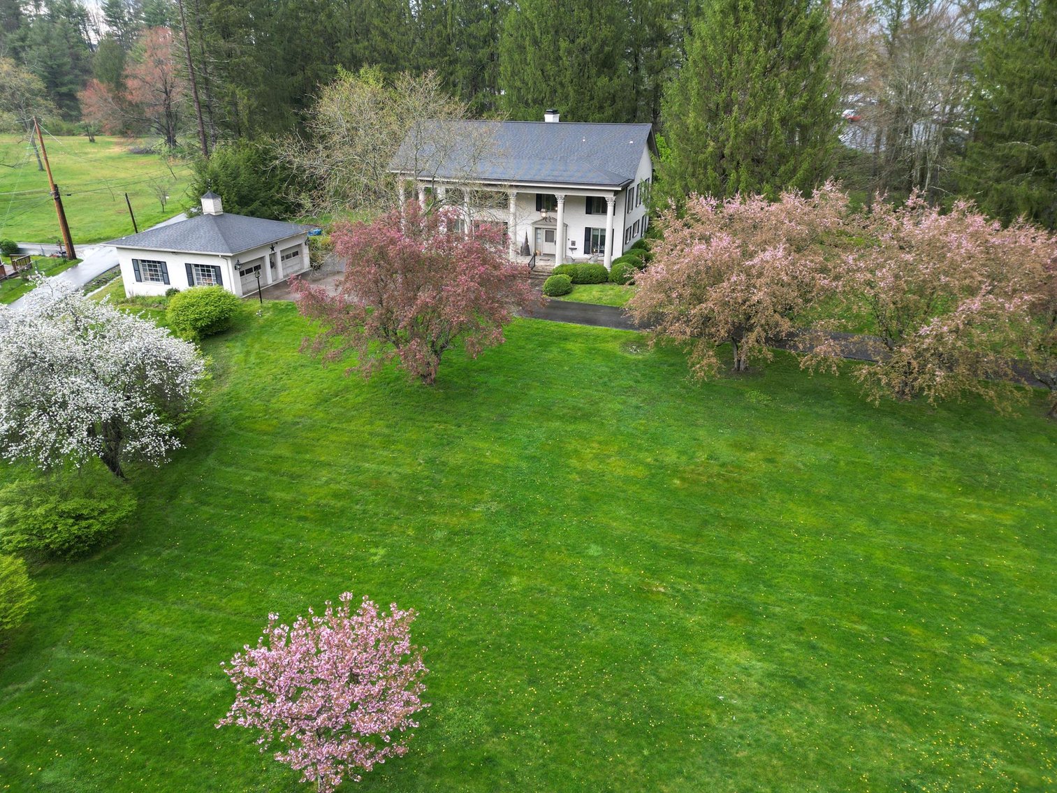 Image for SOLD $561,000 - Luxurious Colonial Estate on 5.9 Acres in Raleigh County