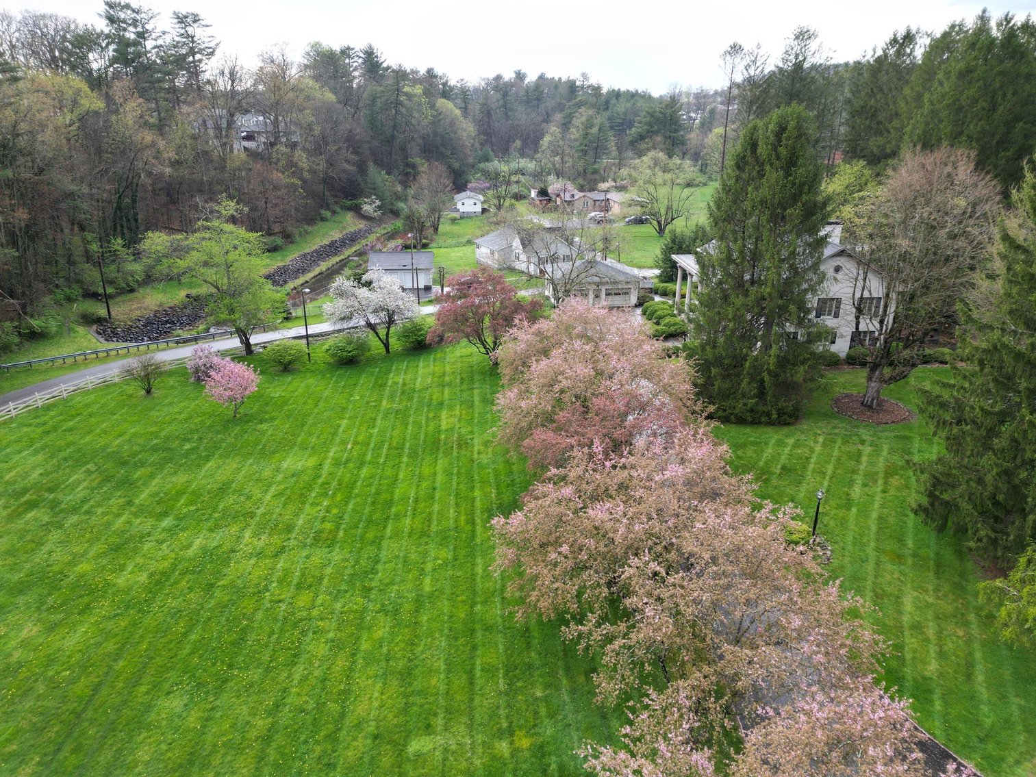 Image for SOLD $561,000 - Luxurious Colonial Estate on 5.9 Acres in Raleigh County