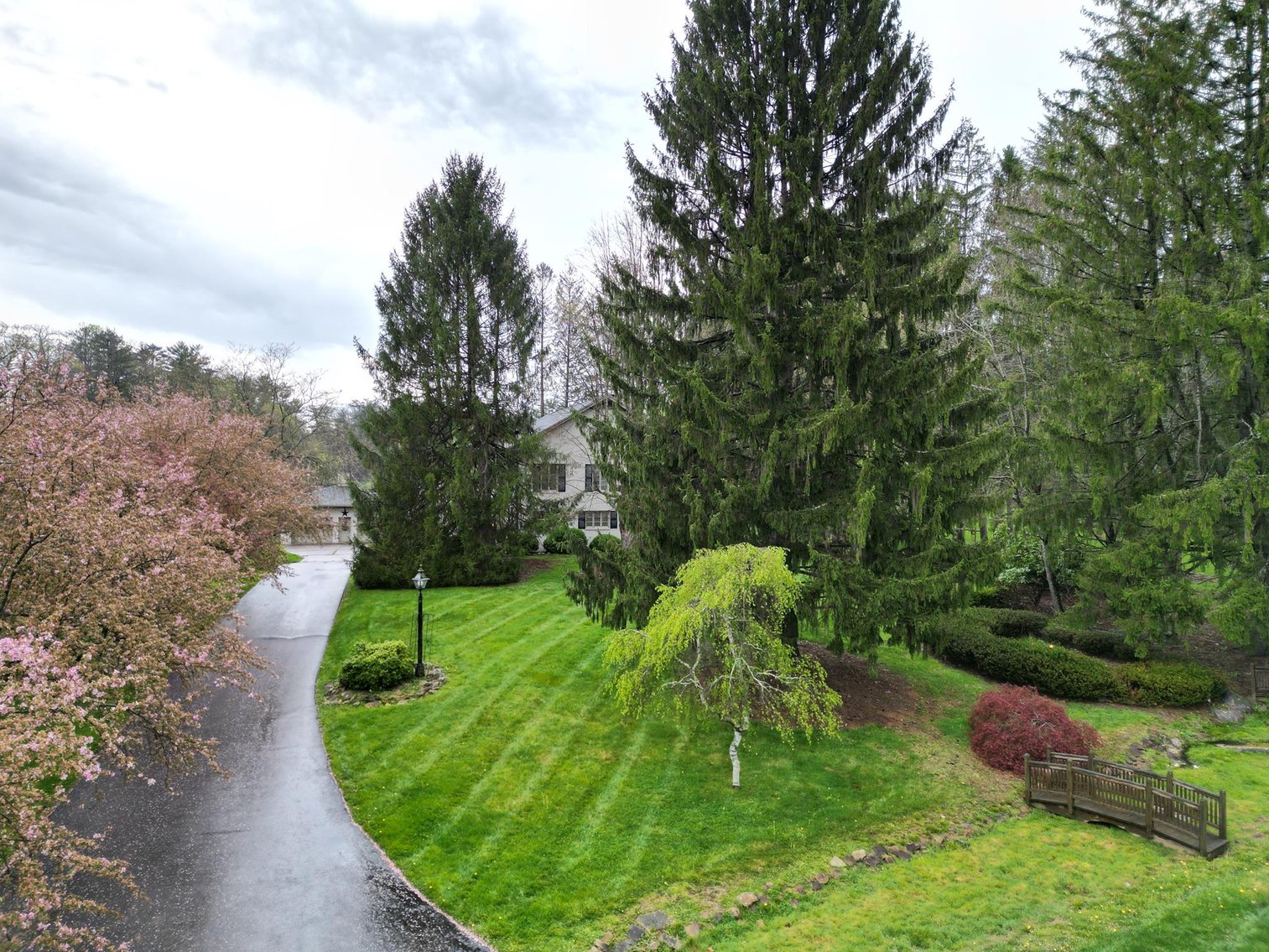 Image for SOLD $561,000 - Luxurious Colonial Estate on 5.9 Acres in Raleigh County