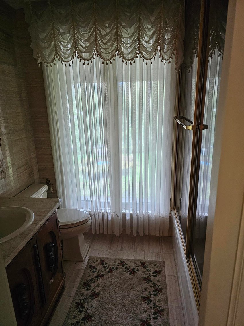 Image for SOLD $561,000 - Luxurious Colonial Estate on 5.9 Acres in Raleigh County