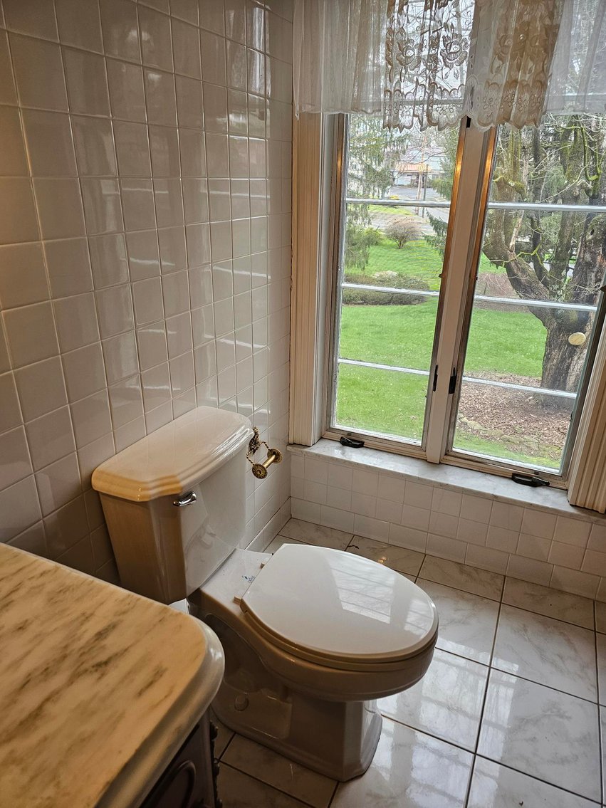 Image for SOLD $561,000 - Luxurious Colonial Estate on 5.9 Acres in Raleigh County