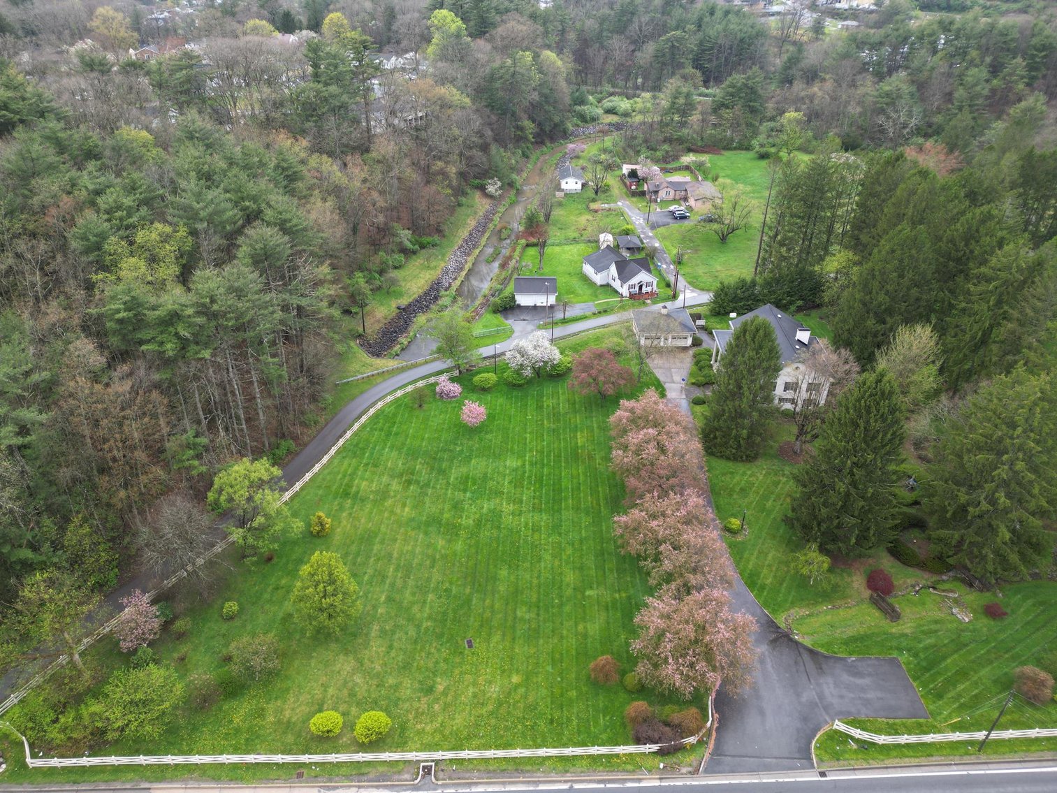 Image for SOLD $561,000 - Luxurious Colonial Estate on 5.9 Acres in Raleigh County