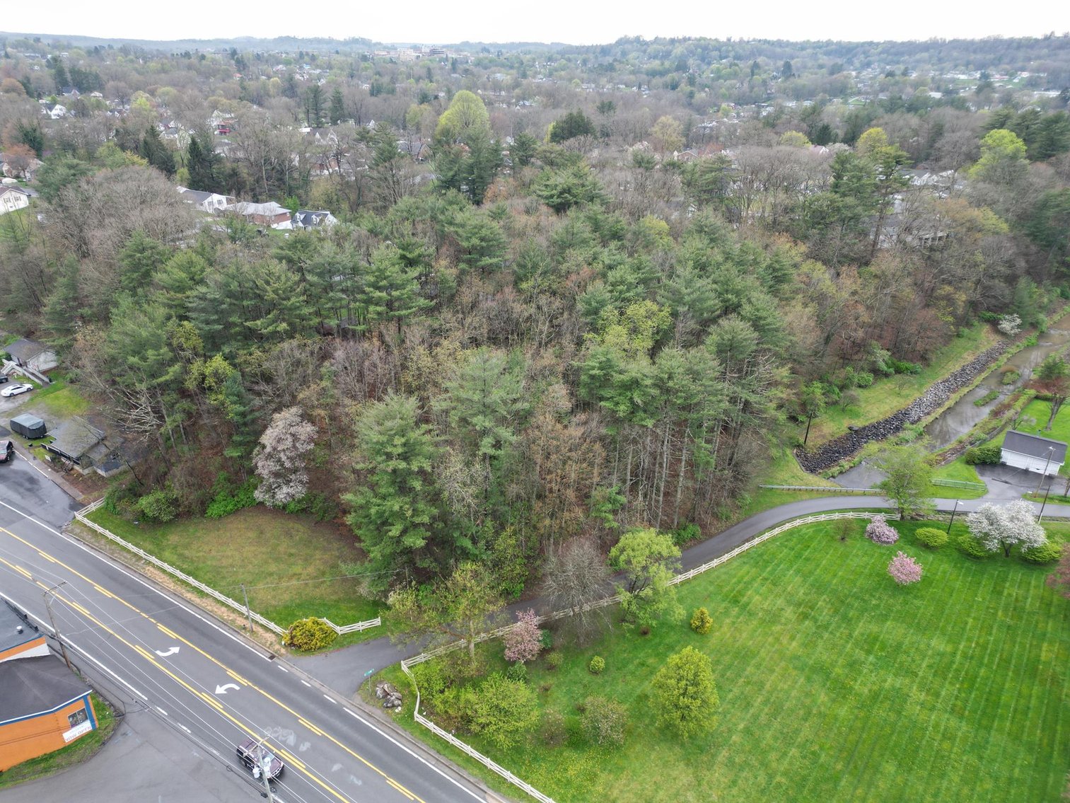 Image for SOLD $561,000 - Luxurious Colonial Estate on 5.9 Acres in Raleigh County