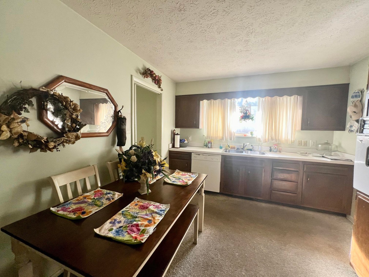 Image for SOLD $143,000 - Brick Ranch with a Full Basement in the Heart of Kanawha City