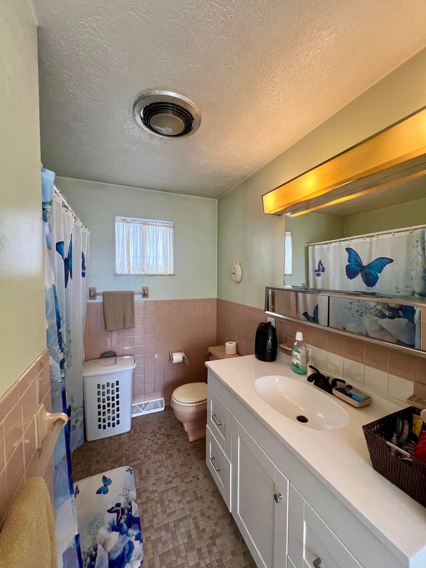 Image for SOLD $143,000 - Brick Ranch with a Full Basement in the Heart of Kanawha City