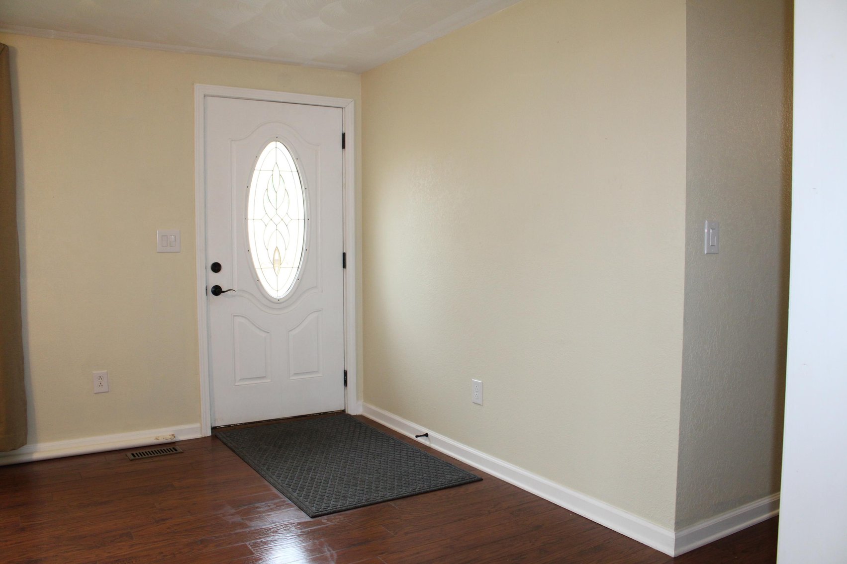 Image for SOLD $108,900 - Newly Remodeled 3 Bedroom near West Virginia State