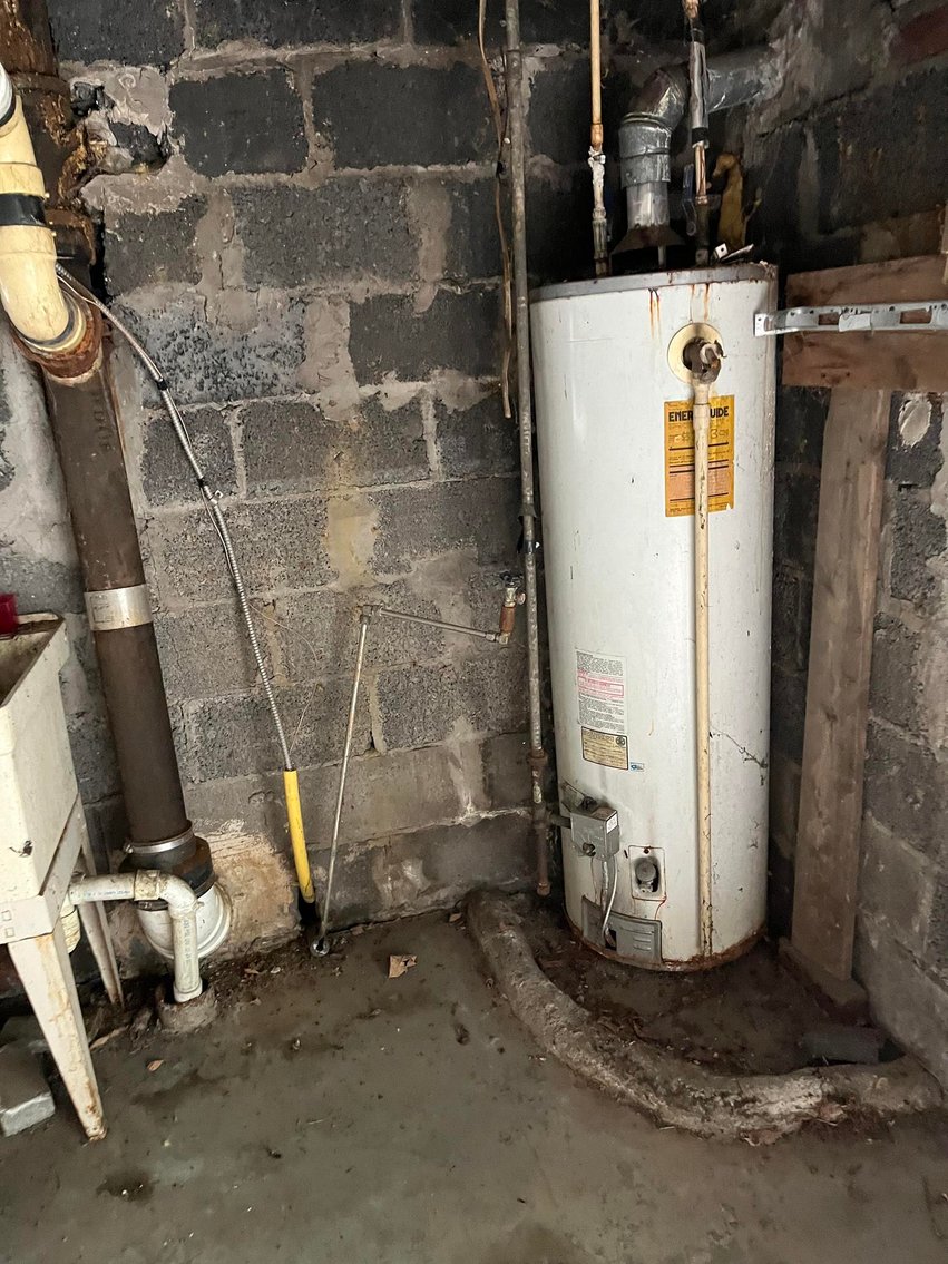 Image for SOLD $46,200 - 3 Bedroom with Full Basement in Williamson