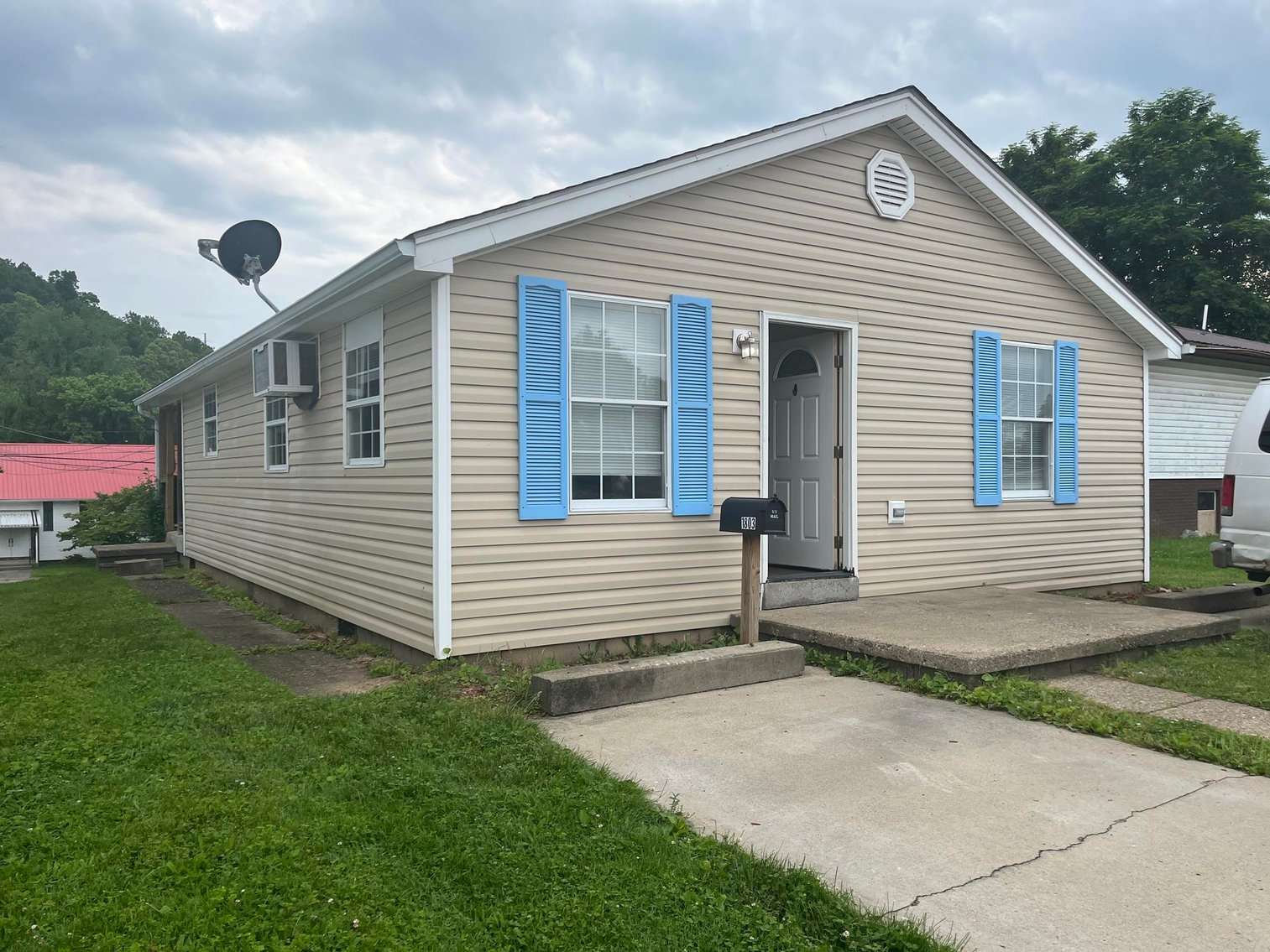 Image for SOLD $57,200 - Move-in Ready 2 Bedroom in Kenova